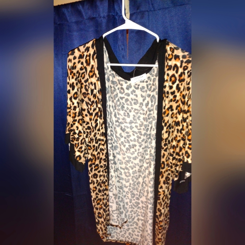 Leopard kimono
